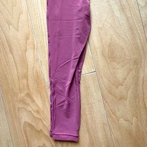 Lululemon Wunder Unders 21” dusty rose